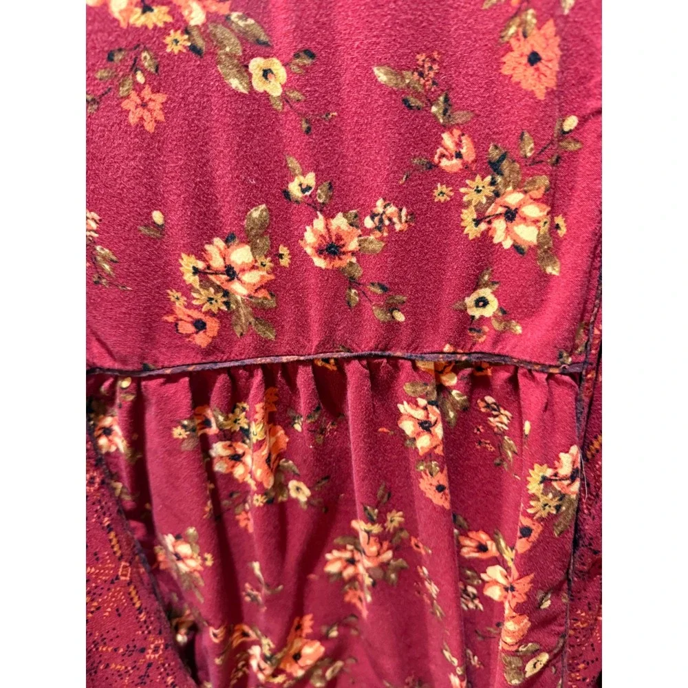 Boho Red Floral Mixed Print Long Sleeve VNeck Top with Lace Trim and Back Cutout